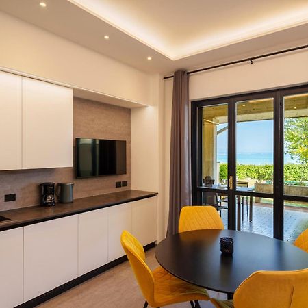 Lakeview Apartment Primea Sirmione Exterior foto